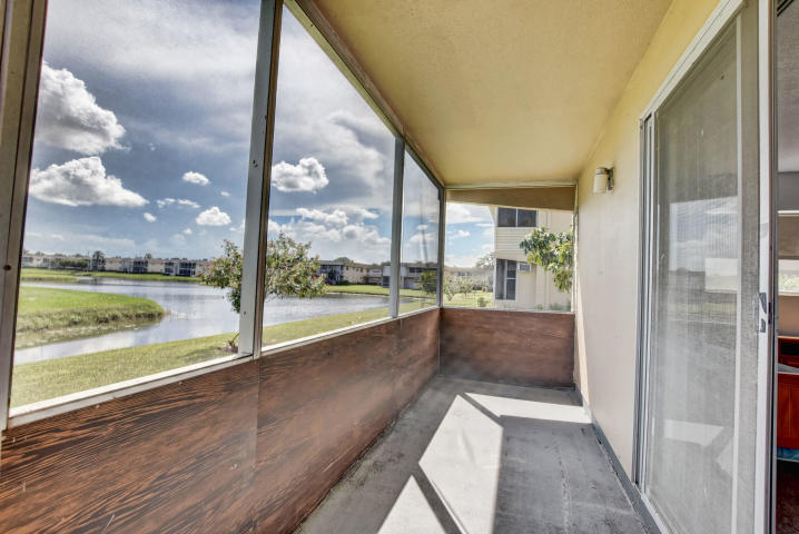 746 Monaco P in Delray Beach, FL - Building Photo