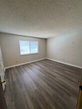 10211 Ura Ln in Denver, CO - Building Photo - Building Photo