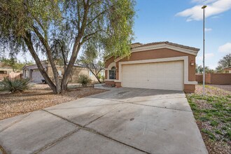 2130 Sabino Ln in Casa Grande, AZ - Foto de edificio - Building Photo