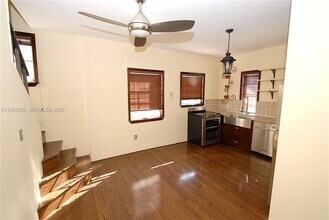 1525 Pennsylvania Ave in Miami Beach, FL - Foto de edificio - Building Photo