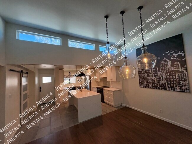 property at 2619 E Windsor Ave