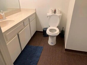 1190 S Winery Ave, Unit 289 in Fresno, CA - Building Photo - Building Photo