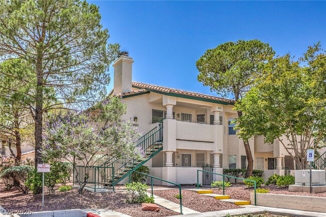 7961 Lions Rock Way in Las Vegas, NV - Building Photo - Building Photo