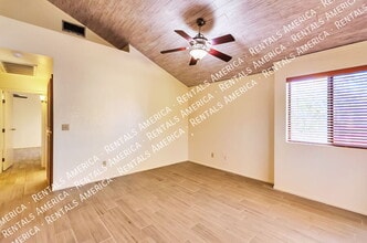 7614 E Callisto Cir in Tucson, AZ - Foto de edificio - Building Photo