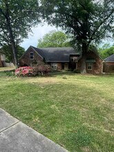 2805 Morning Woods Dr in Memphis, TN - Building Photo - Building Photo