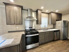 3701 2nd St in Coralville, IA - Foto de edificio - Building Photo