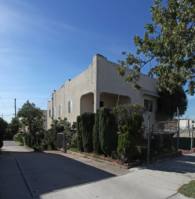 223 S Avenue 20 in Los Angeles, CA - Foto de edificio - Building Photo