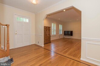 10809 Kirkwall Terrace in Potomac, MD - Building Photo - Building Photo