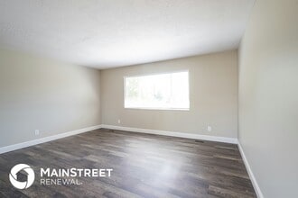 348 W 2400 S in Clearfield, UT - Building Photo - Building Photo