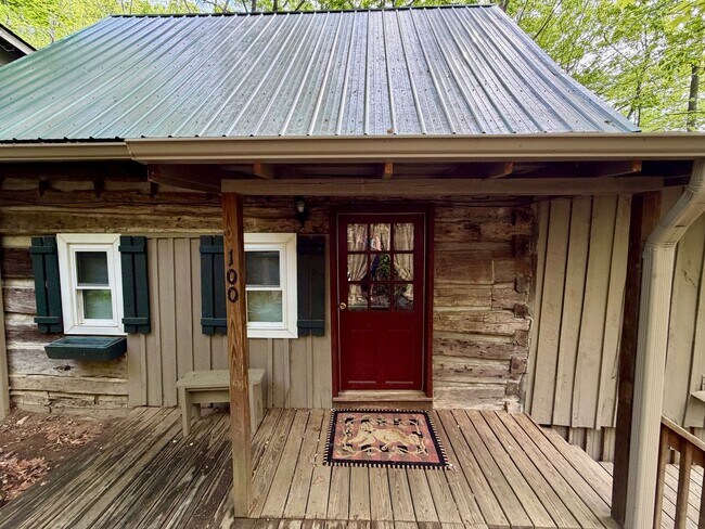 100 Frist Rd in Montreat, NC - Building Photo - Building Photo