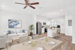 Cottages at Wyld Palms in Foley, AL - Building Photo