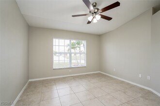 1223 NW 9th Ave in Cape Coral, FL - Building Photo - Building Photo