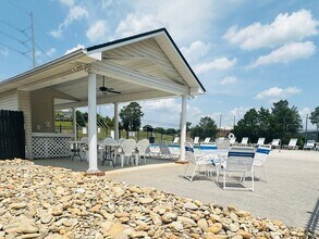 6949 Pemmbrooke Shire Ln in Knoxville, TN - Building Photo - Building Photo