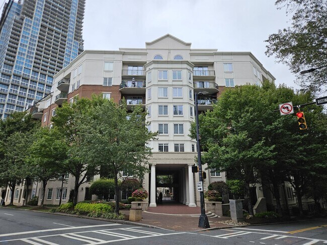 property at 300 W 5th St