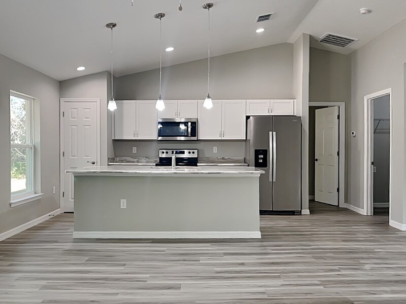 19955 SW 96th Ln in Dunnellon, FL - Building Photo