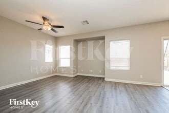 1708 Mizzenmast Ave in North Las Vegas, NV - Building Photo - Building Photo