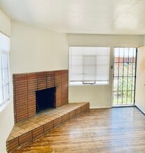 1033 Louisiana Blvd SE-Unit -A in Albuquerque, NM - Building Photo - Building Photo