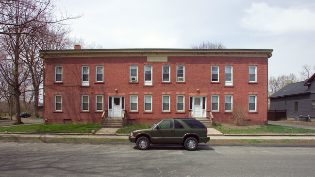 Helen in Chicopee, MA - Building Photo - Building Photo