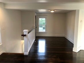 410 Olive St in Ypsilanti, MI - Building Photo - Building Photo