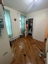 406 Gregory St, Unit #2 in Bridgeport, CT - Building Photo - Building Photo