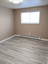 117 E Euclid Ave-Unit -Unit 3 in Spokane, WA - Building Photo - Building Photo