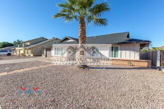 944 W Meseto Ave in Mesa, AZ - Building Photo - Building Photo