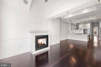 719 12th St SE in Washington, DC - Building Photo - Building Photo