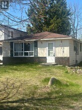 912 Innisfil Beach Rd in Innisfil, ON - Building Photo - Building Photo