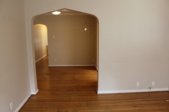 226 Millwood Rd in Toronto, ON - Building Photo - Building Photo