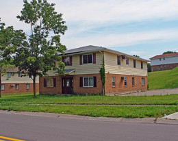 524 Cherry Hill Dr Apartments