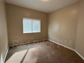 1540 Esplanade Dr in Merced, CA - Building Photo - Building Photo