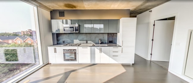 property at 1158 N Howe St