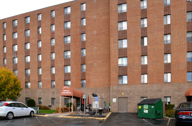 John Guy Prindle Apartments in Ilion, NY - Foto de edificio - Building Photo