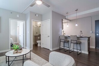 The Lofts at Twenty25 in Atlanta, GA - Foto de edificio - Building Photo