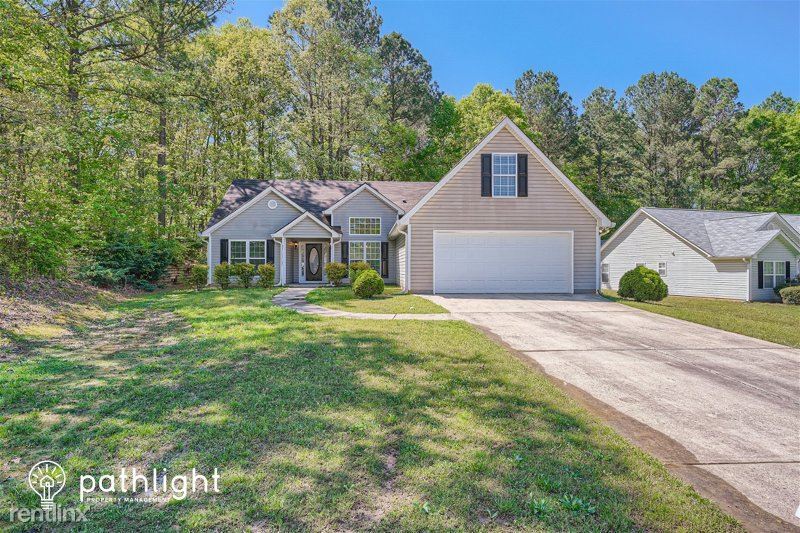 722 Loblolly Ln in Winder, GA - Building Photo