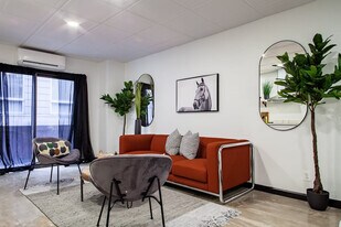 1020 16th St NW in Washington, DC - Building Photo