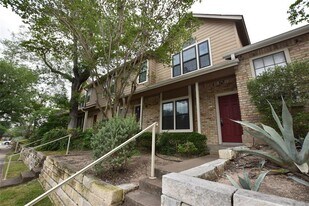 11404 Walnut Ridge Dr in Austin, TX - Building Photo
