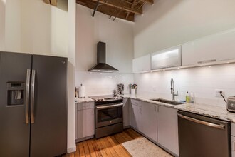 1410 Gratiot Ave in Detroit, MI - Building Photo - Building Photo