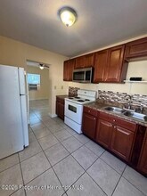 708 Hazel Ave in Brooksville, FL - Building Photo - Building Photo