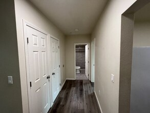 940 N Van Ness Ave in Fresno, CA - Building Photo - Building Photo