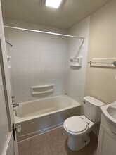 2017 Elmwood Ave in Lafayette, IN - Building Photo - Building Photo