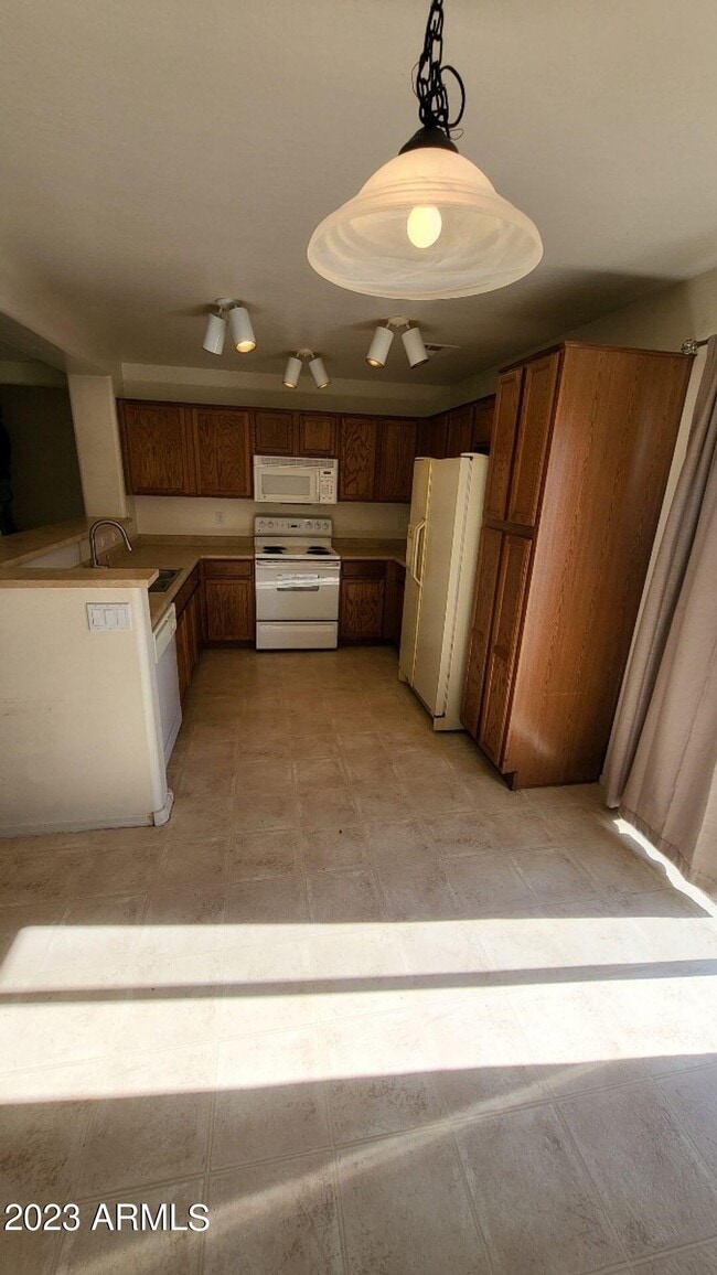 22533 W Papago St in Buckeye, AZ - Building Photo - Building Photo