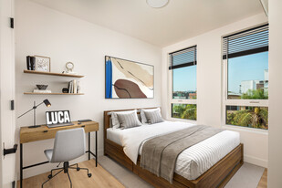 Luca- luxury co-living (shared apartments) in Los Angeles, CA - Foto de edificio - Building Photo