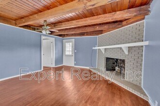 7353 Miami Ave in Leeds, AL - Foto de edificio - Building Photo