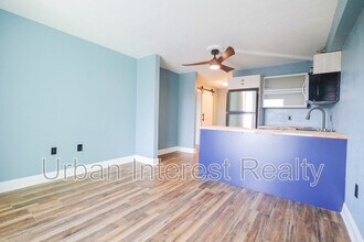 224 E Garden St in Pensacola, FL - Foto de edificio - Building Photo
