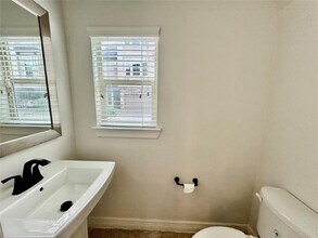 1507 Peyton Oaks Pl in Houston, TX - Building Photo - Building Photo