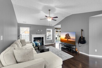 3600 Ella Sofia Ln in New Bern, NC - Building Photo - Building Photo