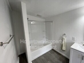 252 River Rd, Unit Unit A in Dalmatia, PA - Building Photo - Building Photo