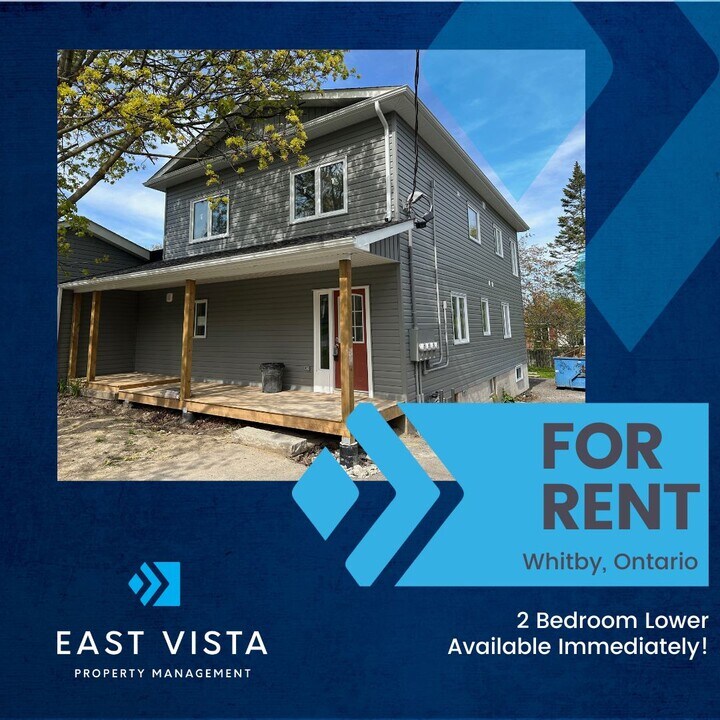 1119 King St in Whitby, ON - Building Photo