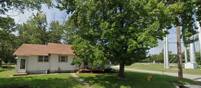 901 W 7th St in Chanute, KS - Building Photo - Building Photo